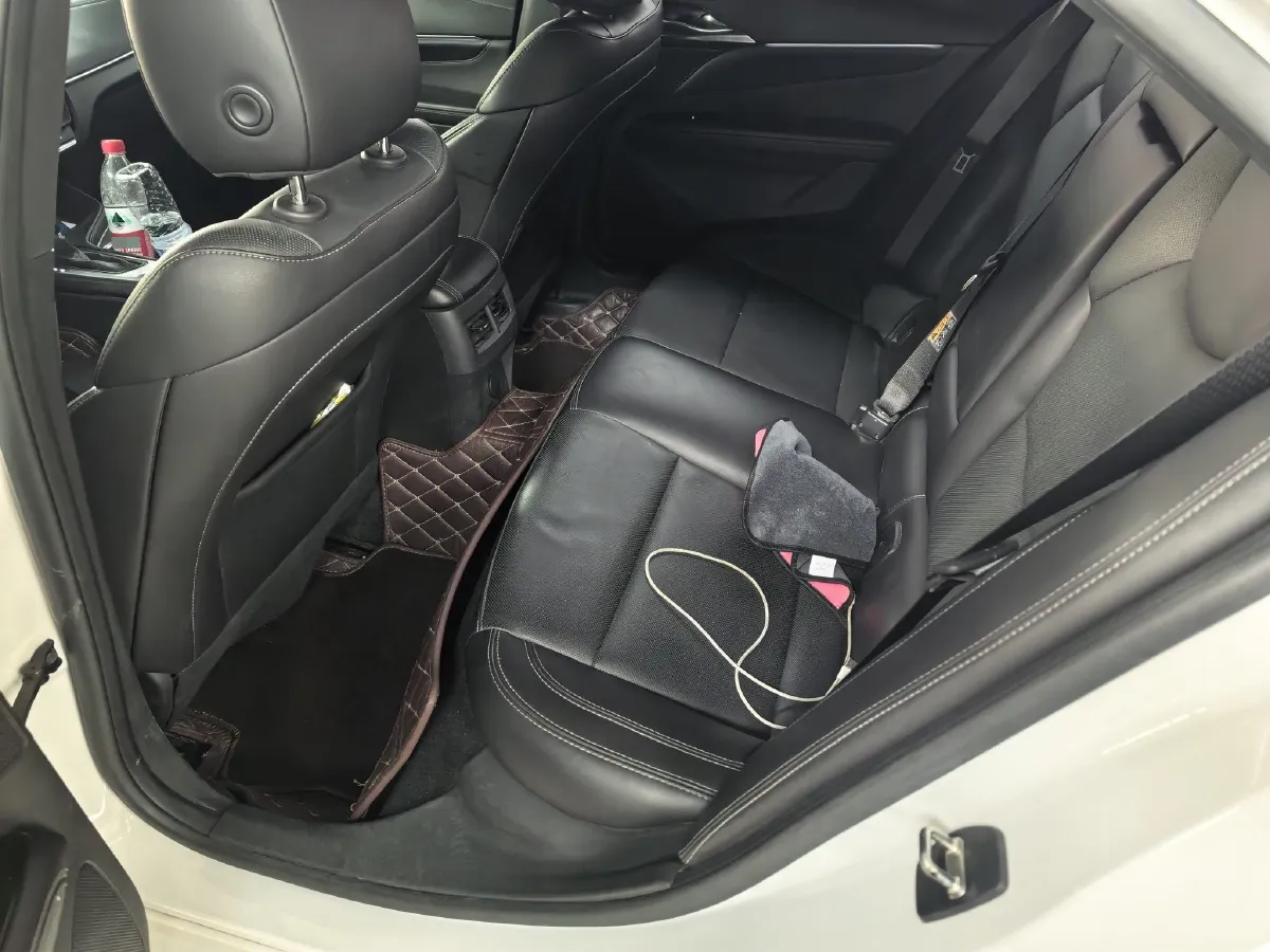 2021 Cadillac CT4 2.0T 237HP L4 8AT,autocango,china used car exporter,china ev exporter,chinese used car exporter,chinese used ev exporter