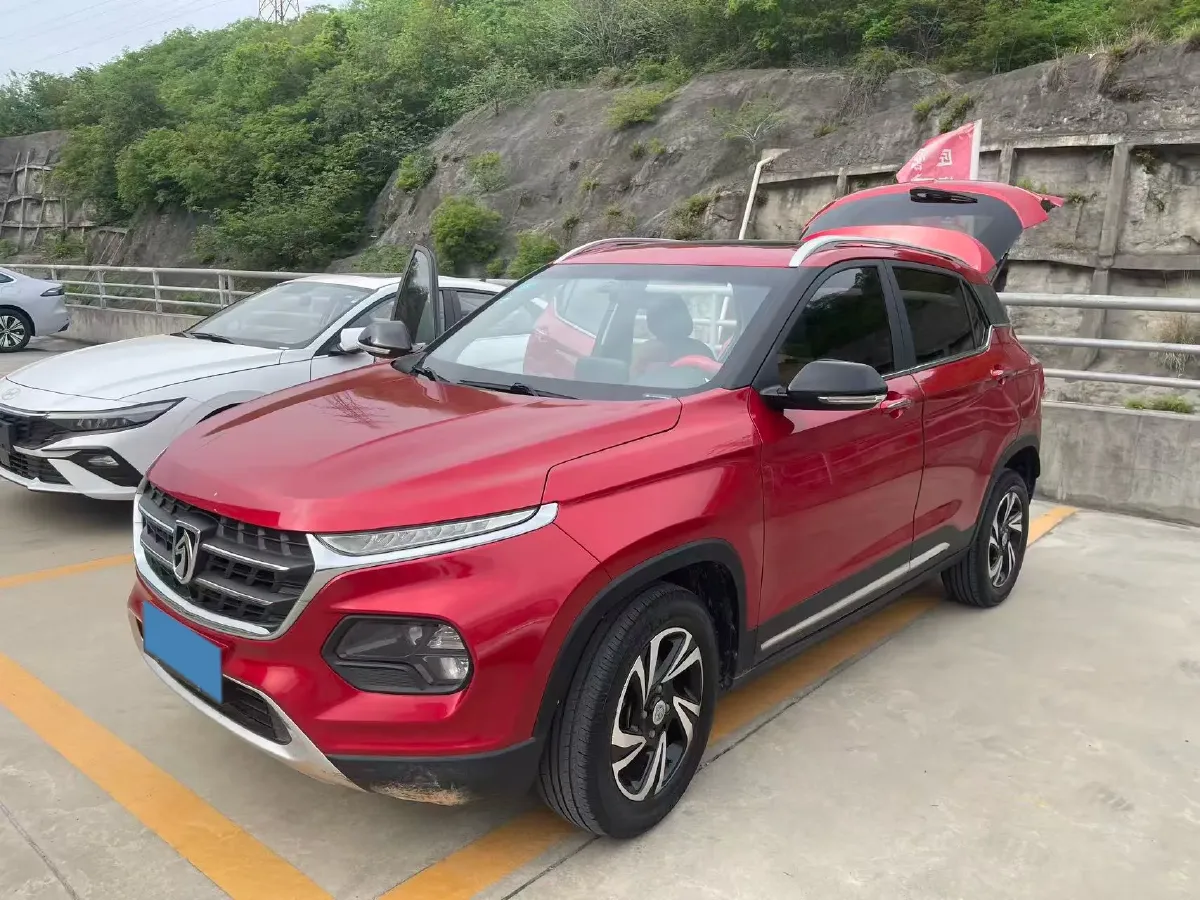 2018 KaiYi E3 1.6L 110HP L4 5MT,autocango,china used car exporter,china ev exporter,chinese used car exporter,chinese used ev exporter