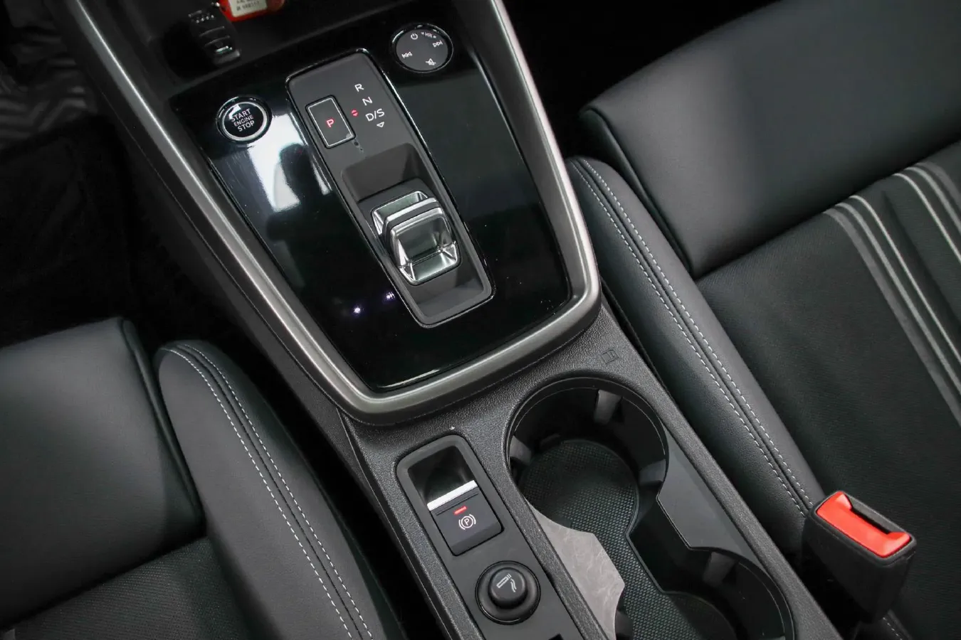 2022 Audi A3 1.4T 150HP L4 7DCT,autocango,china used car exporter,china ev exporter,chinese used car exporter,chinese used ev exporter