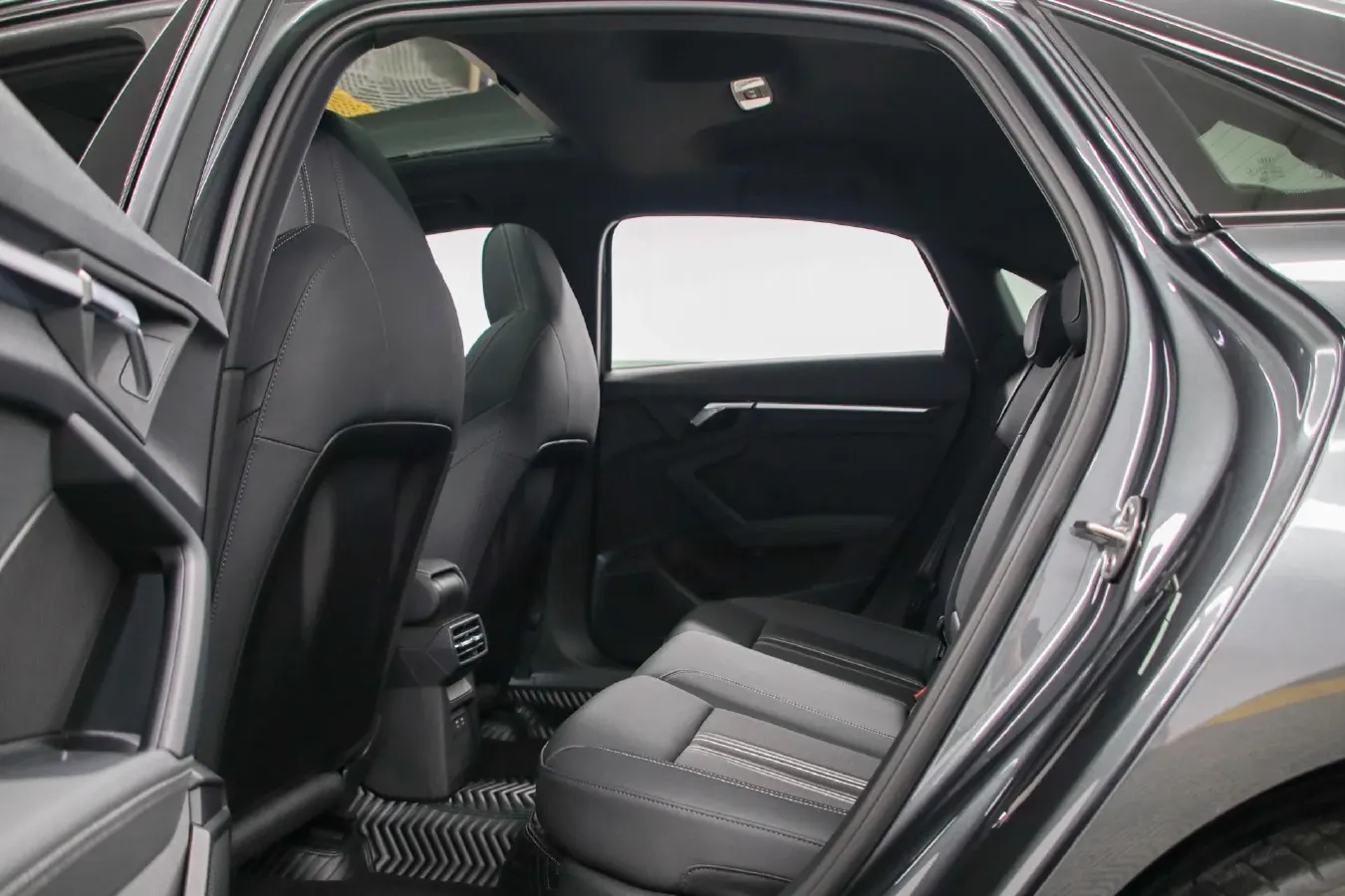 2022 Audi A3 1.4T 150HP L4 7DCT,autocango,china used car exporter,china ev exporter,chinese used car exporter,chinese used ev exporter