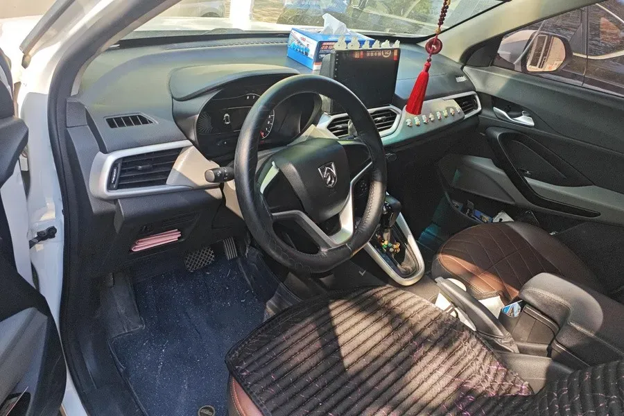 2021 BaoJun 510 1.5L 99HP L4 CVT,autocango,china used car exporter,china ev exporter,chinese used car exporter,chinese used ev exporter