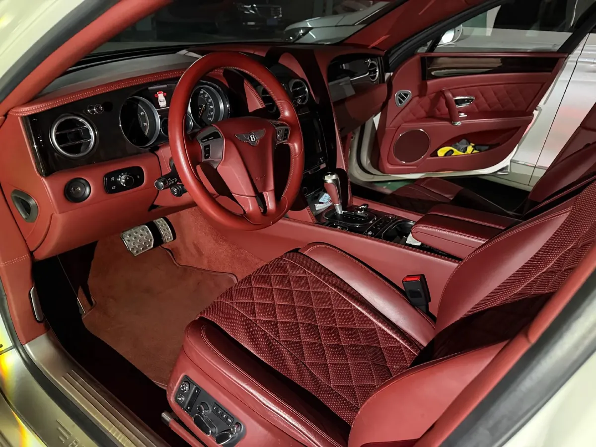 2017 Bentley Flying Spur 4.0T 507HP V8 8AT,autocango,china used car exporter,china ev exporter,chinese used car exporter,chinese used ev exporter