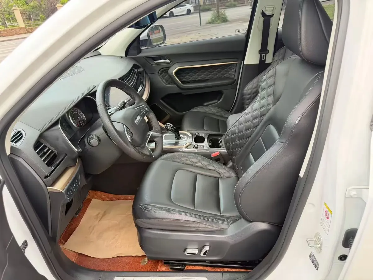 2021 Haval H6 1.5T 150HP L4 7DCT,autocango,china used car exporter,china ev exporter,chinese used car exporter,chinese used ev exporter