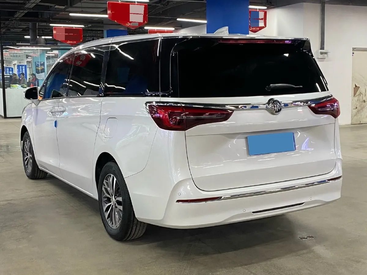 2022 Buick GL8 2.0T 237HP L4 9AT,autocango,china used car exporter,china ev exporter,chinese used car exporter,chinese used ev exporter