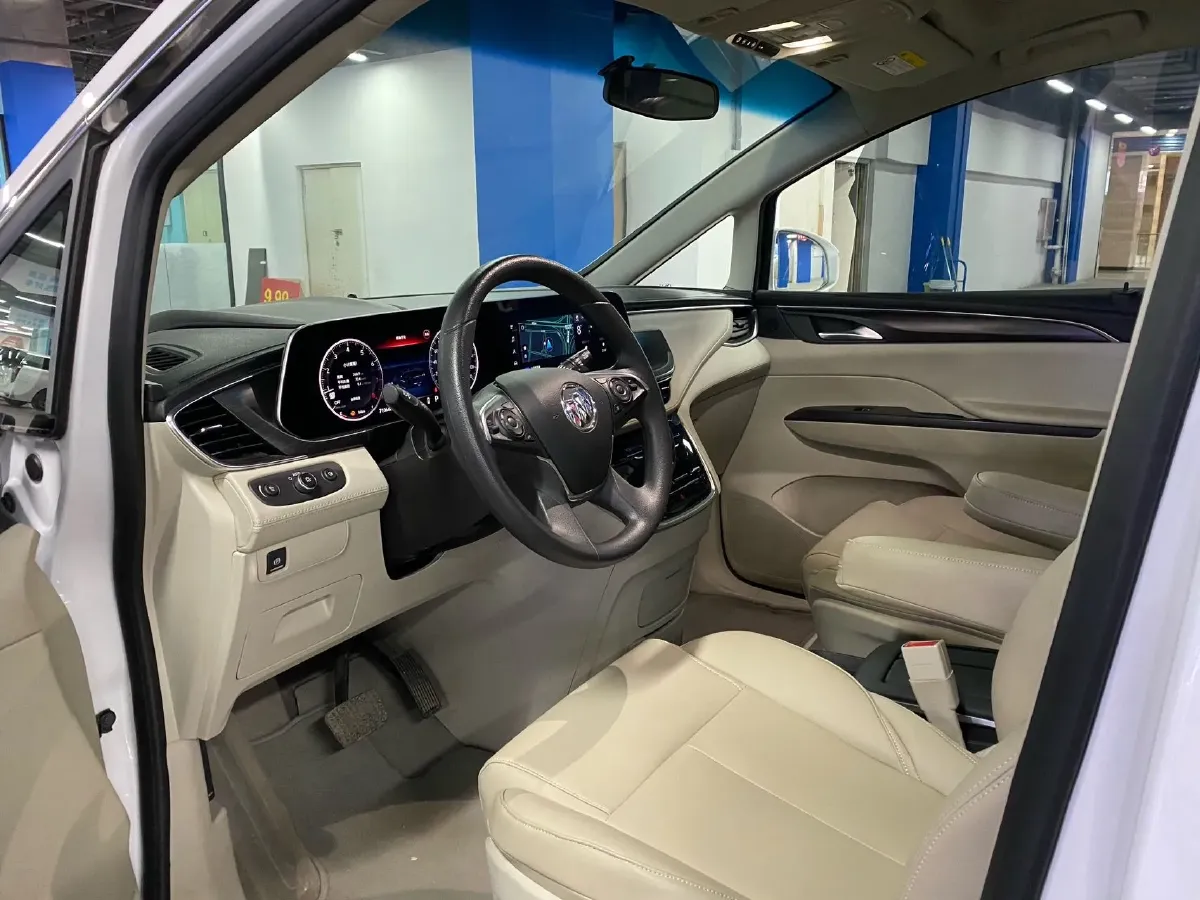 2022 Buick GL8 2.0T 237HP L4 9AT,autocango,china used car exporter,china ev exporter,chinese used car exporter,chinese used ev exporter