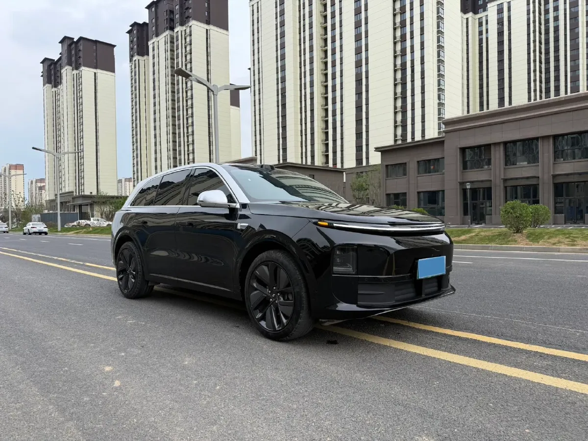 2025 Li L6 Range Extended 154HP L4 REEV,autocango,china used car exporter,china ev exporter,chinese used car exporter,chinese used ev exporter