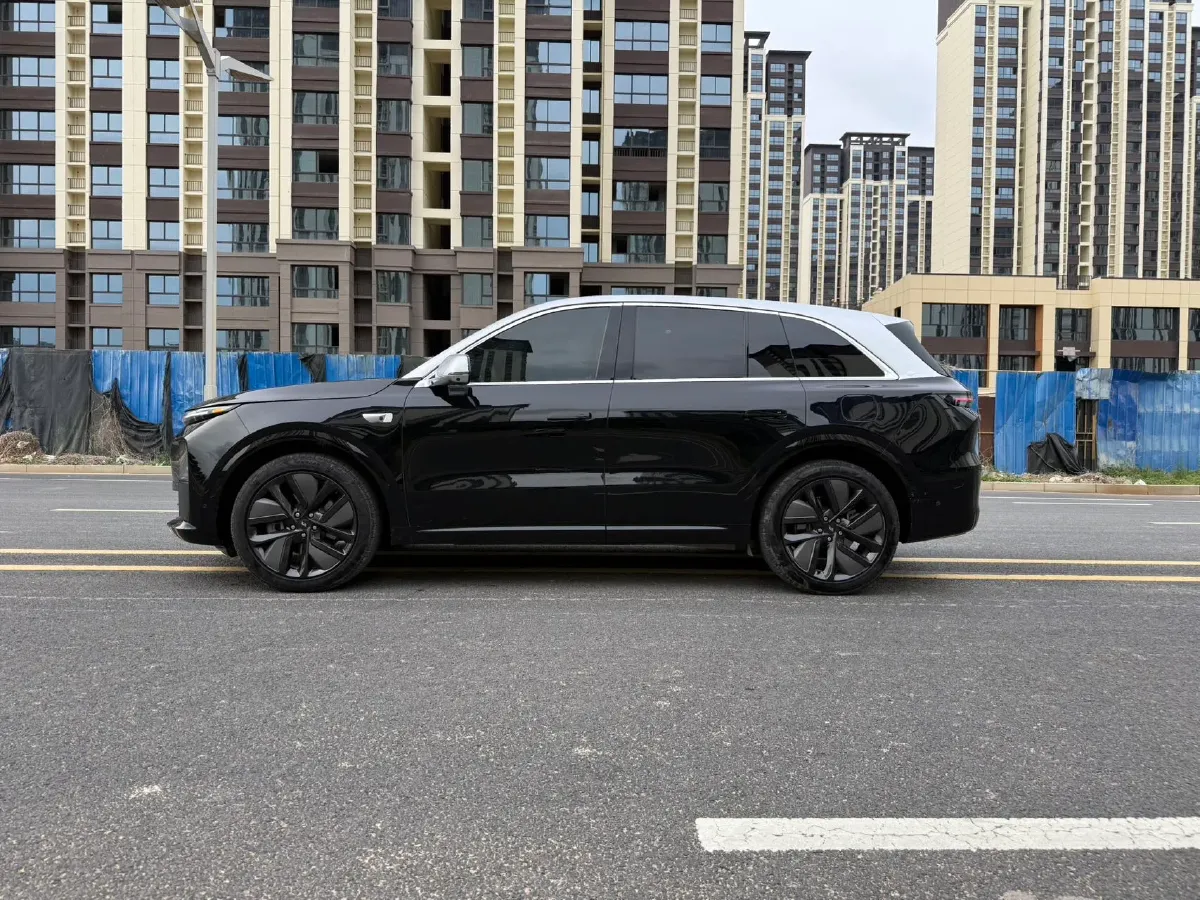 2025 Li L6 Range Extended 154HP L4 REEV,autocango,china used car exporter,china ev exporter,chinese used car exporter,chinese used ev exporter