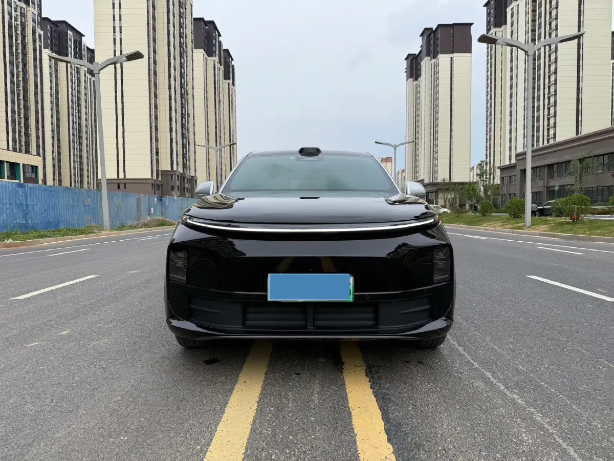 2025 Li L6 Range Extended 154HP L4 REEV,autocango,china used car exporter,china ev exporter,chinese used car exporter,chinese used ev exporter