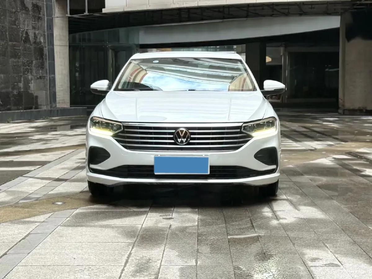 2023 Volkswagen Lavida 1.5L 113HP L4 6AT,autocango,china used car exporter,china ev exporter,chinese used car exporter,chinese used ev exporter