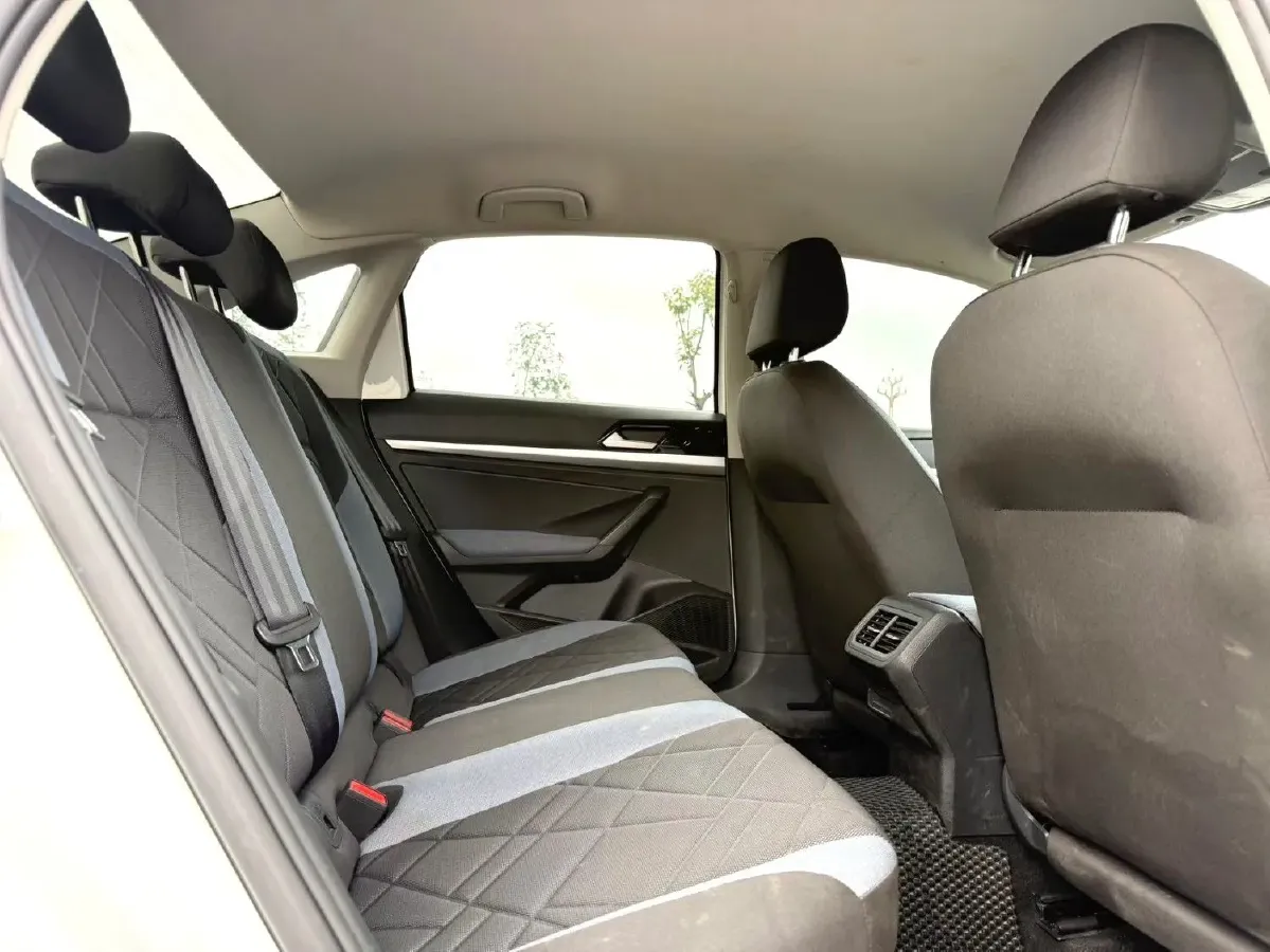 2023 Volkswagen Lavida 1.5L 113HP L4 6AT,autocango,china used car exporter,china ev exporter,chinese used car exporter,chinese used ev exporter