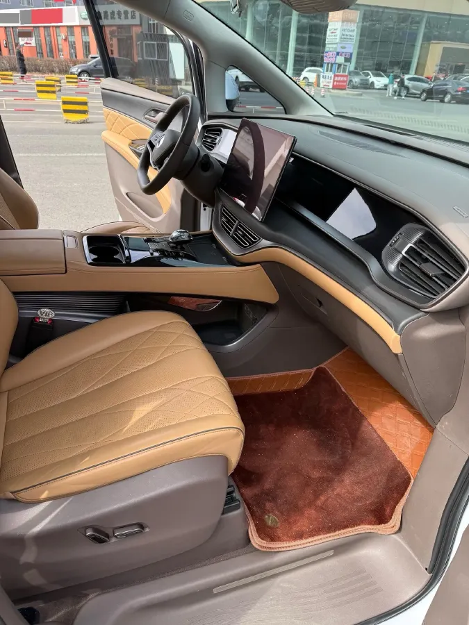 2022 Mercedes-Benz GLC Class 2.0T 197HP L4 9AT,autocango,china used car exporter,china ev exporter,chinese used car exporter,chinese used ev exporter