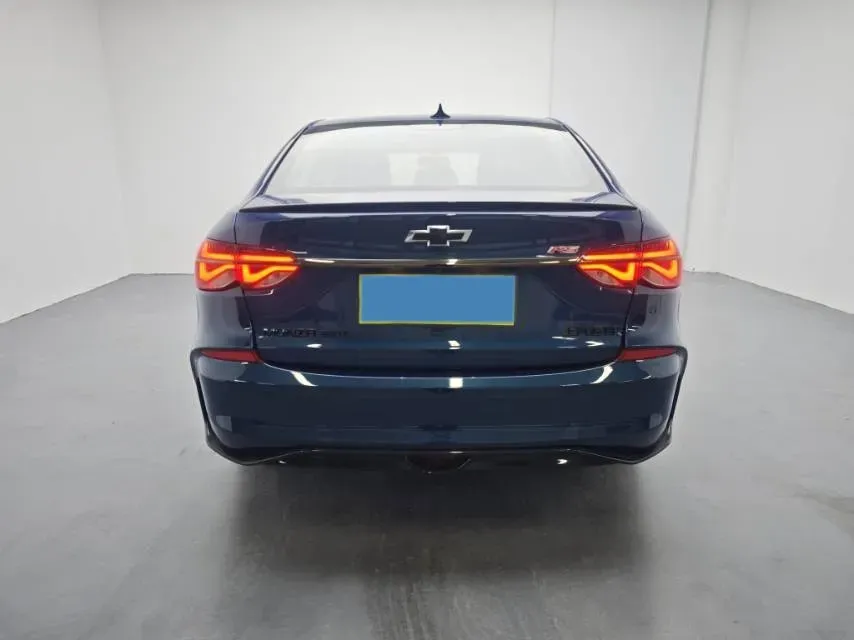 2022 Chevrolet Monza 1.3T 163HP L3 6AT,autocango,china used car exporter,china ev exporter,chinese used car exporter,chinese used ev exporter