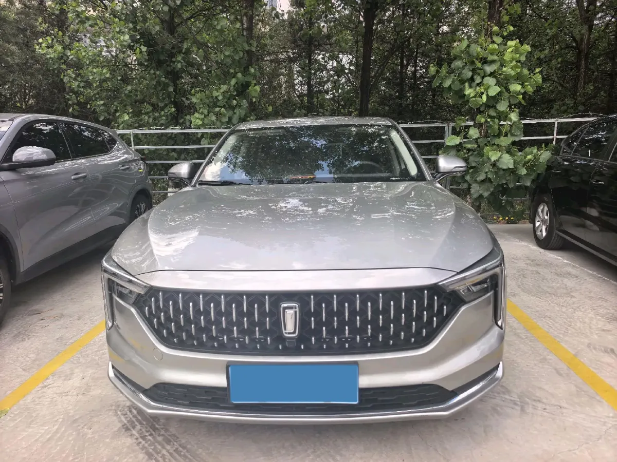 2021 Bestune B70 1.5T 169HP L4 7DCT,autocango,china used car exporter,china ev exporter,chinese used car exporter,chinese used ev exporter