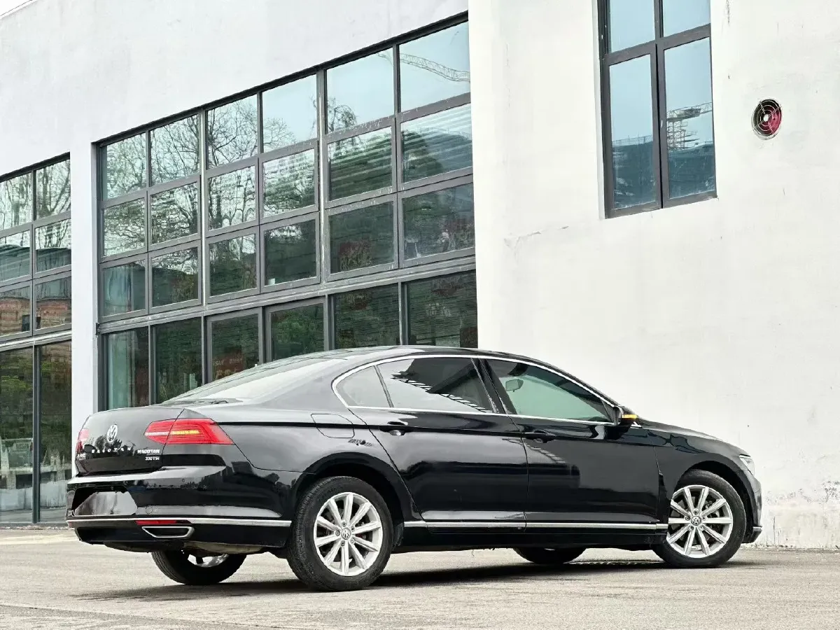 2019 Chevrolet Malibu XL 2.0T 241HP L4 9AT,autocango,china used car exporter,china ev exporter,chinese used car exporter,chinese used ev exporter