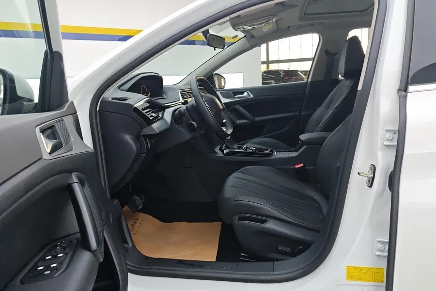 2022 Peugeot 408 1.6T 170HP L4 6AT,autocango,china used car exporter,china ev exporter,chinese used car exporter,chinese used ev exporter