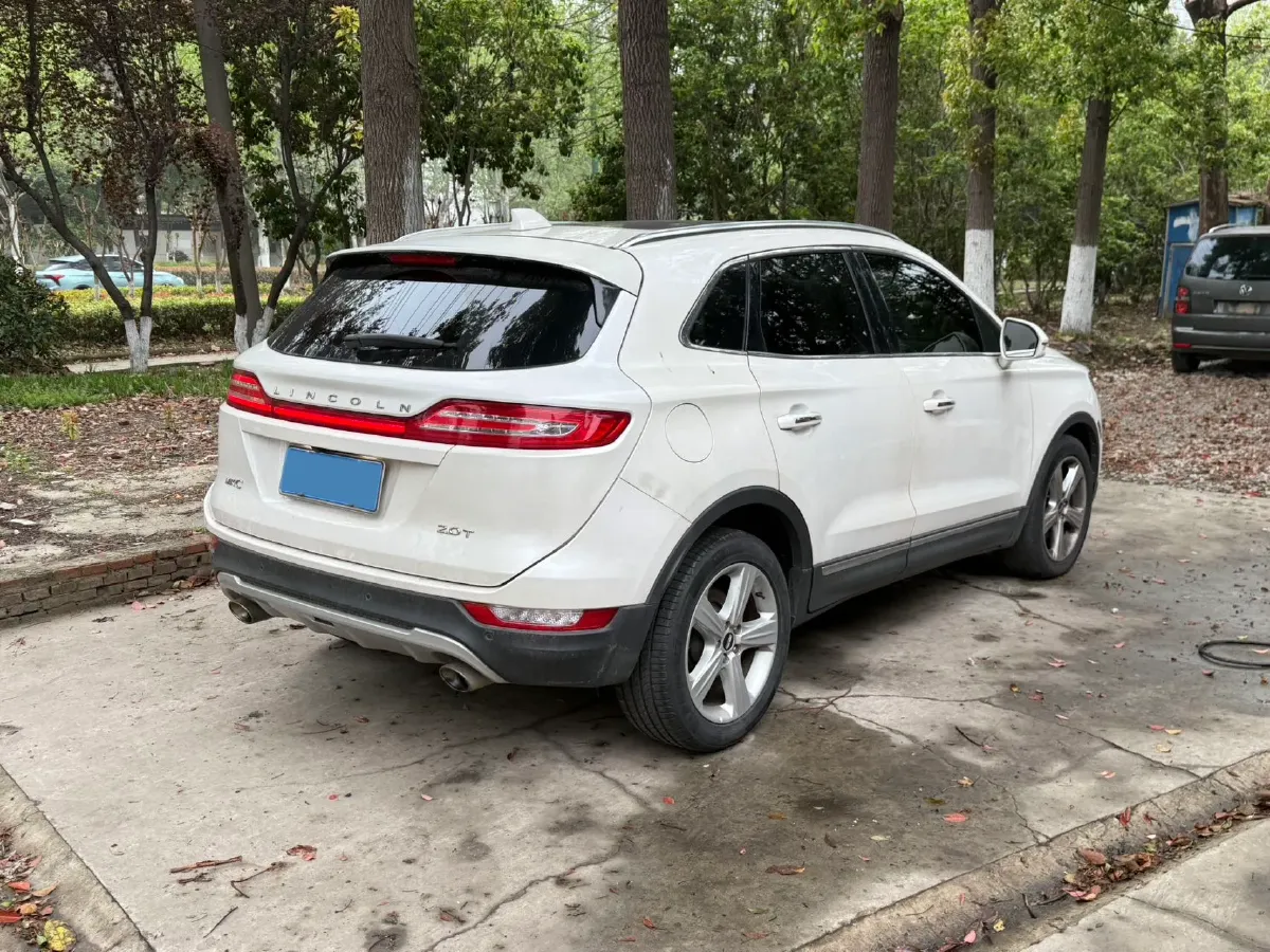 2017 Lincoln MKC 2.0T 203HP L4 6AT,autocango,china used car exporter,china ev exporter,chinese used car exporter,chinese used ev exporter