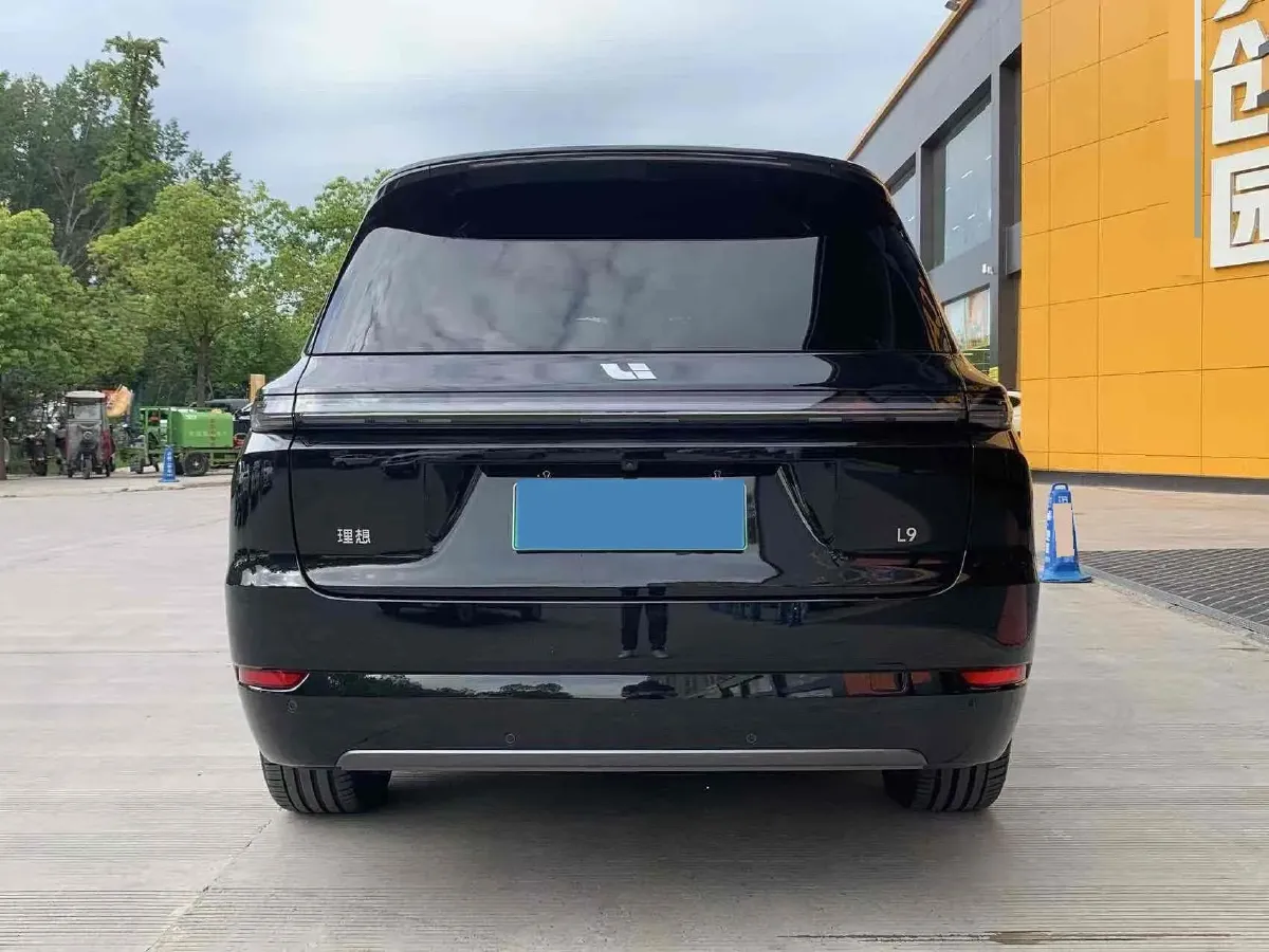 2022 Li L9 Range Extended 154HP REEV 42.6KWH,autocango,china used car exporter,china ev exporter,chinese used car exporter,chinese used ev exporter