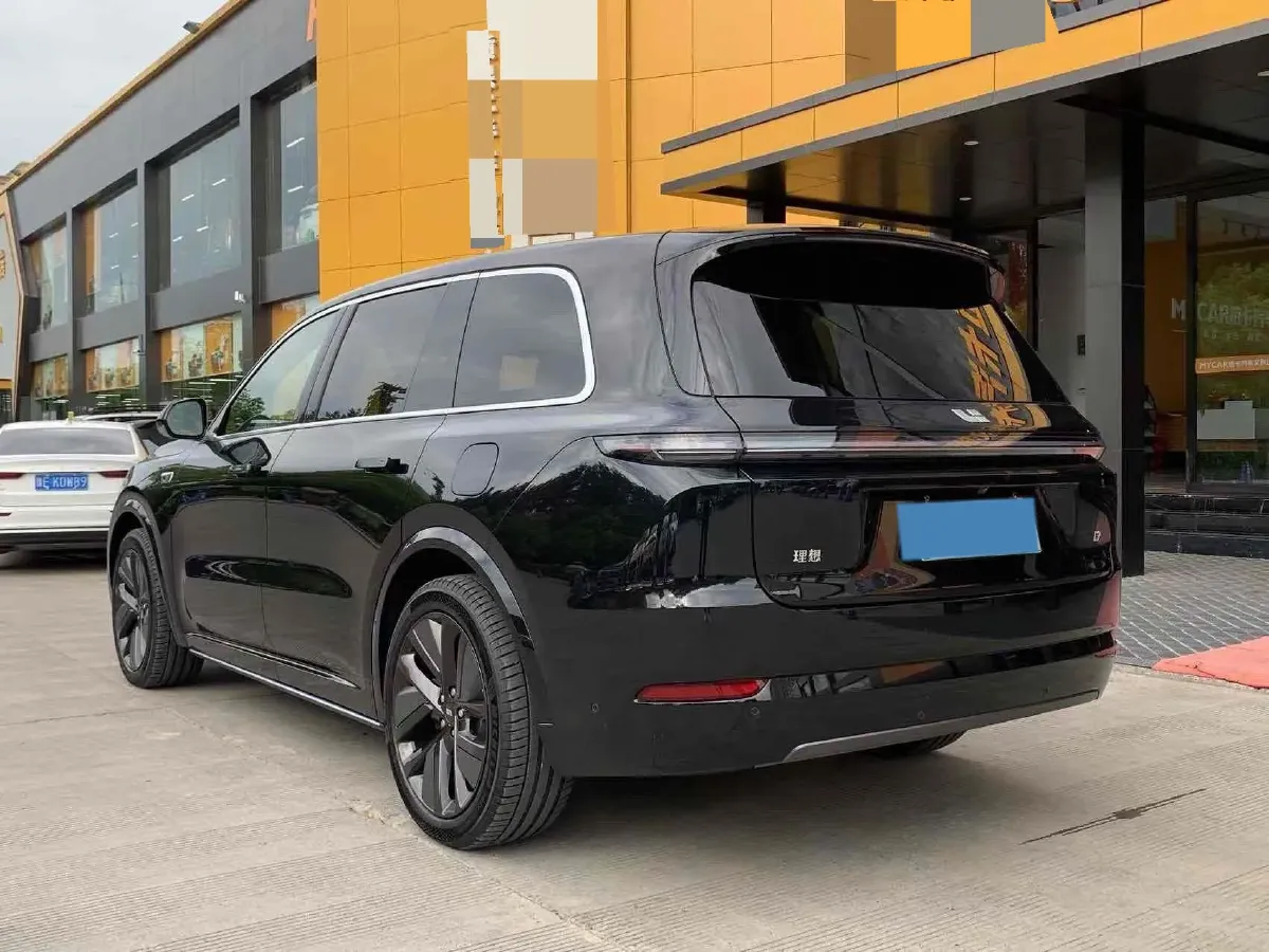 2022 Li L9 Range Extended 154HP REEV 42.6KWH,autocango,china used car exporter,china ev exporter,chinese used car exporter,chinese used ev exporter