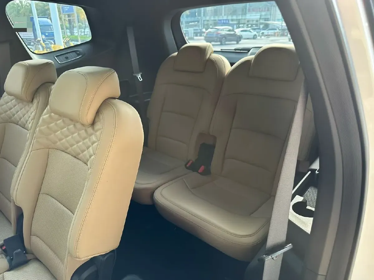 2023 Geely Okavango L 2.0T 218HP L4 7DCT,autocango,china used car exporter,china ev exporter,chinese used car exporter,chinese used ev exporter