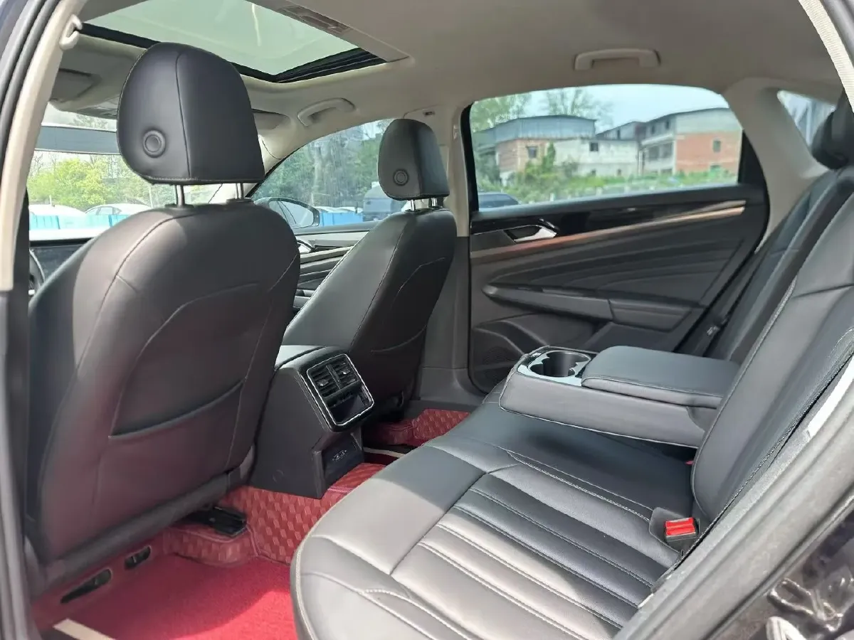 2019 Chevrolet Equinox 1.5T 180HP L4 6AT,autocango,china used car exporter,china ev exporter,chinese used car exporter,chinese used ev exporter