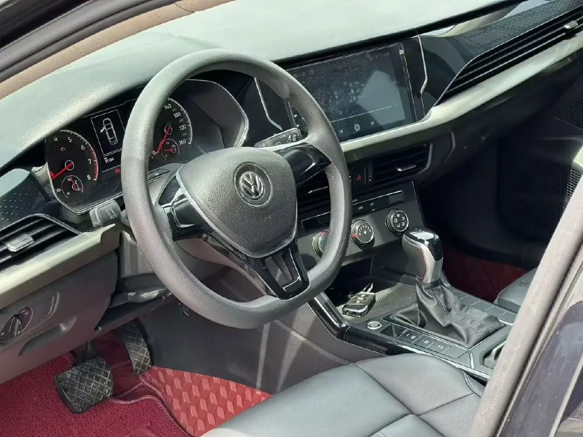 2019 Chevrolet Equinox 1.5T 180HP L4 6AT,autocango,china used car exporter,china ev exporter,chinese used car exporter,chinese used ev exporter