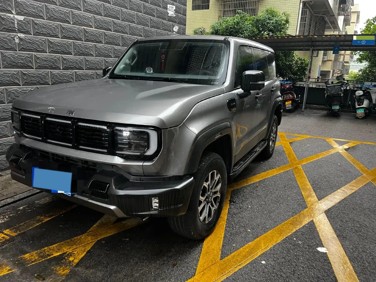 2024 Beijing BJ40 2.0T 245HP L4 8AT,autocango,china used car exporter,china ev exporter,chinese used car exporter,chinese used ev exporter