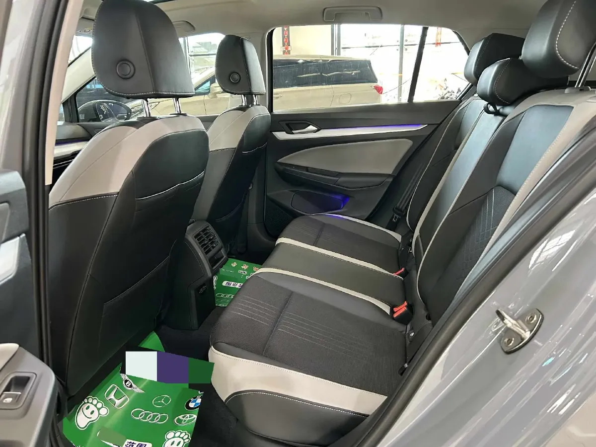 2021 Volkswagen Golf 1.4T 150HP L4 7DCT,autocango,china used car exporter,china ev exporter,chinese used car exporter,chinese used ev exporter