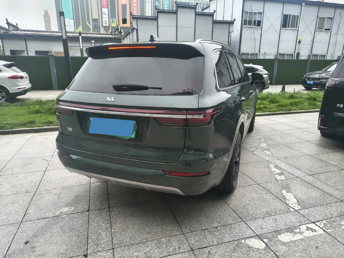 2021 Li ONE Range Extended 131HP REEV 40.5KWH,autocango,china used car exporter,china ev exporter,chinese used car exporter,chinese used ev exporter