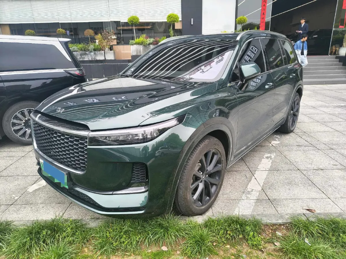 2021 Li ONE Range Extended 131HP REEV 40.5KWH,autocango,china used car exporter,china ev exporter,chinese used car exporter,chinese used ev exporter