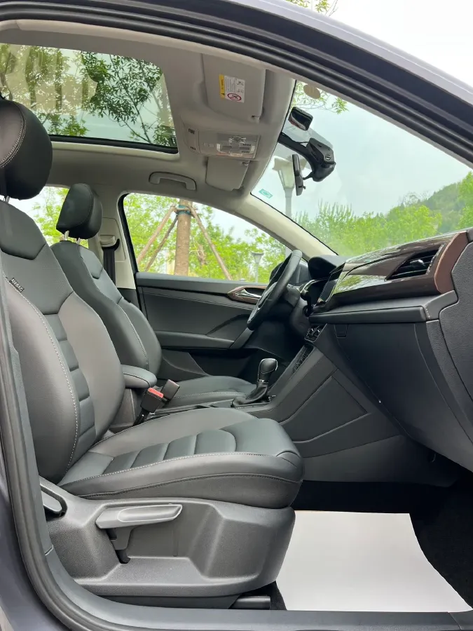 2022 Volkswagen Tharu 1.4T 150HP L4 7DCT,autocango,china used car exporter,china ev exporter,chinese used car exporter,chinese used ev exporter