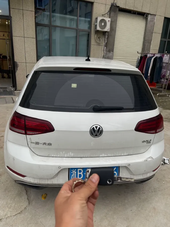 2020 Volkswagen Golf 1.2T 116HP L4 7DCT,autocango,china used car exporter,china ev exporter,chinese used car exporter,chinese used ev exporter