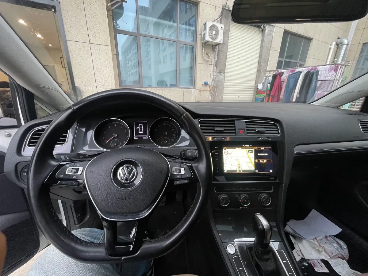 2020 Volkswagen Golf 1.2T 116HP L4 7DCT,autocango,china used car exporter,china ev exporter,chinese used car exporter,chinese used ev exporter