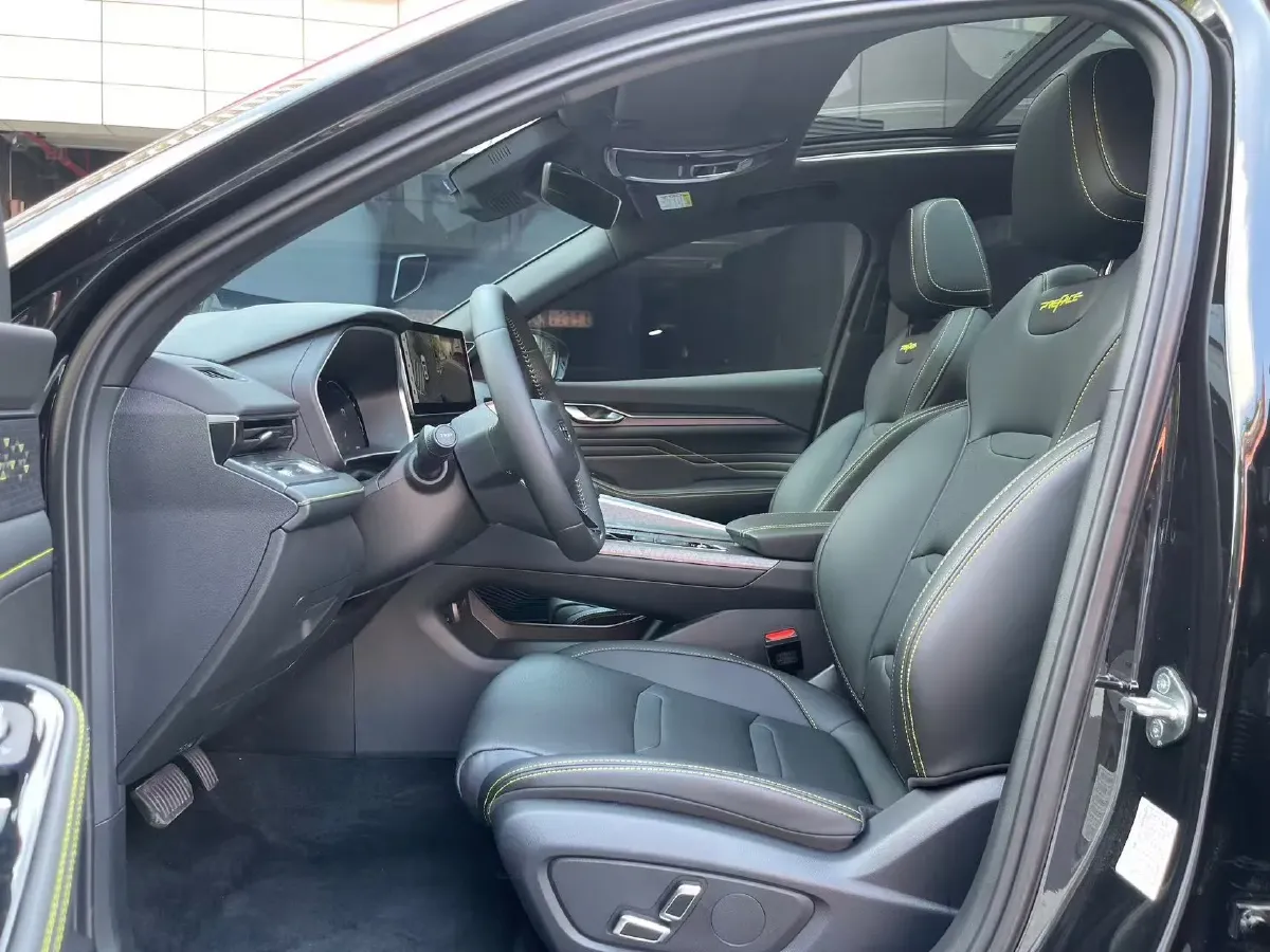 2023 Geely Preface 2.0T 190HP L4 7DCT,autocango,china used car exporter,china ev exporter,chinese used car exporter,chinese used ev exporter