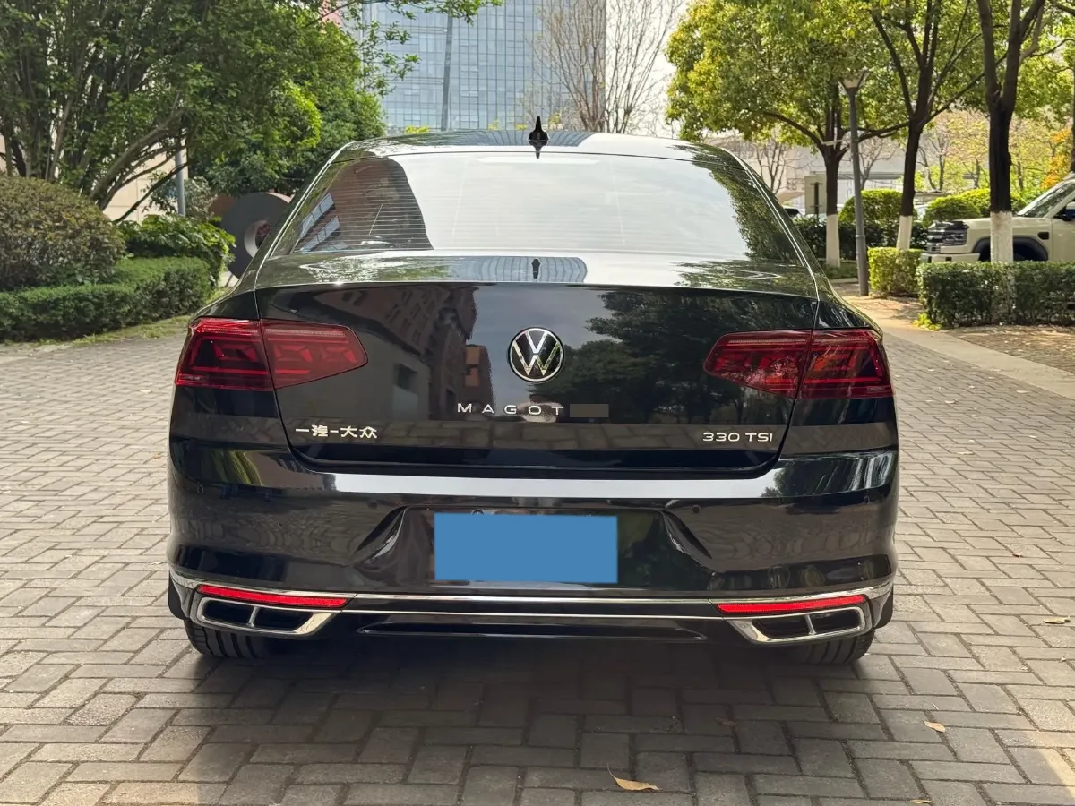 2023 Volkswagen Magotan 2.0T 186HP L4 7DCT,autocango,china used car exporter,china ev exporter,chinese used car exporter,chinese used ev exporter