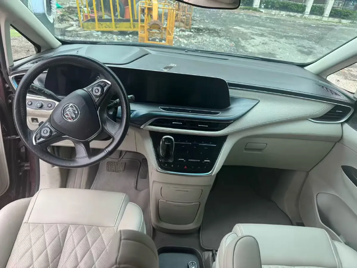 2022 Buick GL8 2.0T 237HP L4 9AT,autocango,china used car exporter,china ev exporter,chinese used car exporter,chinese used ev exporter