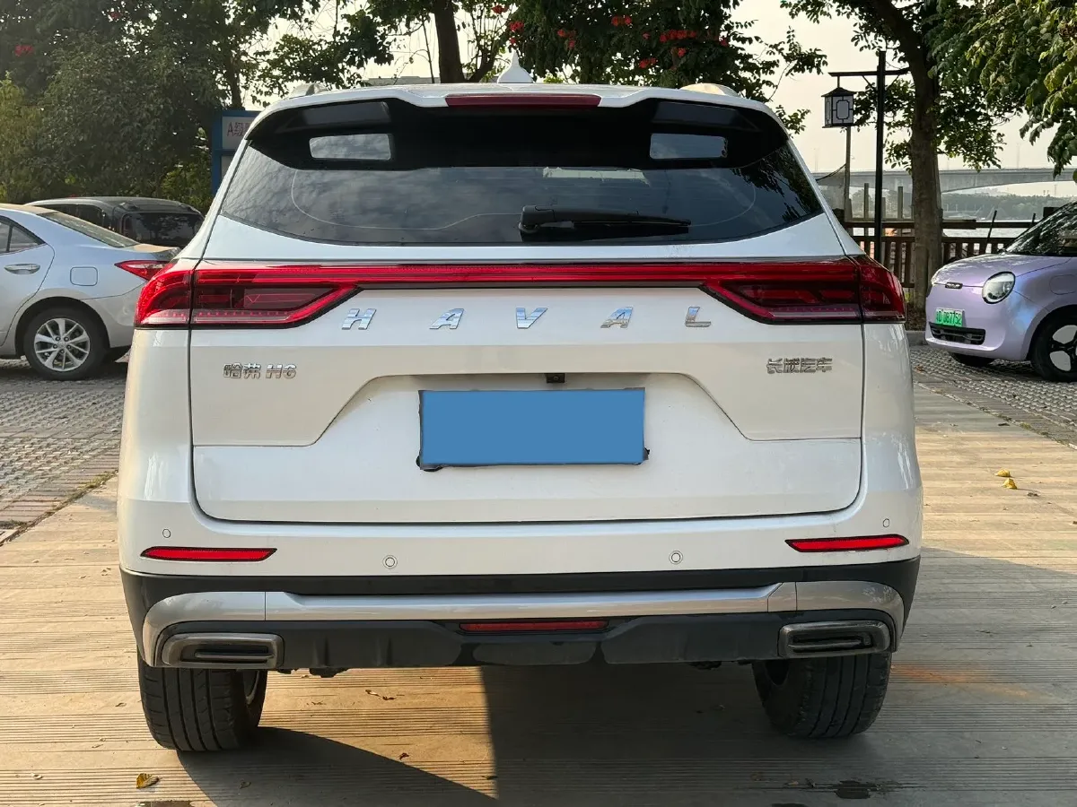 2023 Haval H6 1.5T 150HP L4 7DCT,autocango,china used car exporter,china ev exporter,chinese used car exporter,chinese used ev exporter