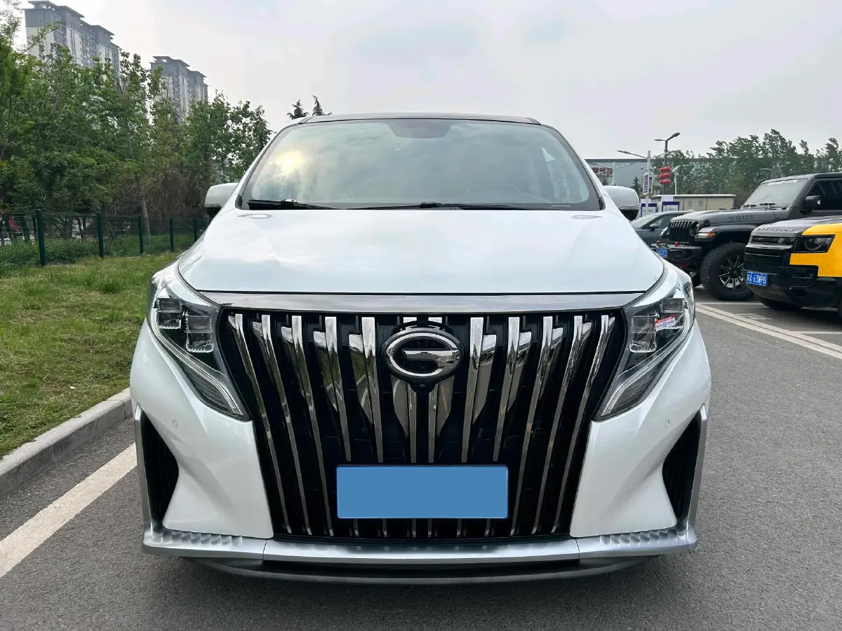 2021 GAC Trumpchi M8 2.0T 252HP L4 8AT,autocango,china used car exporter,china ev exporter,chinese used car exporter,chinese used ev exporter