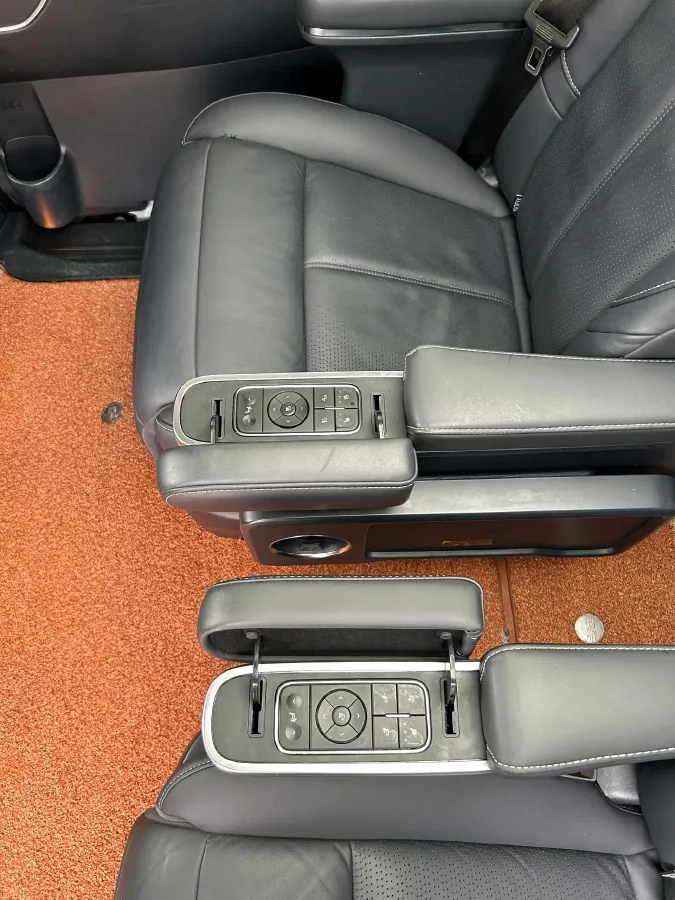 2021 GAC Trumpchi M8 2.0T 252HP L4 8AT,autocango,china used car exporter,china ev exporter,chinese used car exporter,chinese used ev exporter