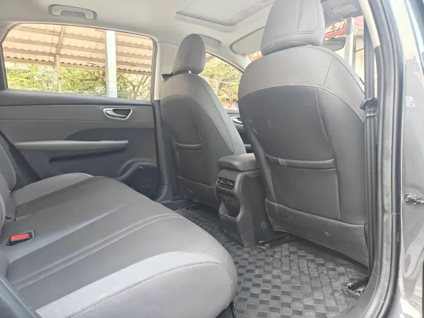 2025 Roewe D6 BEV,autocango,china used car exporter,china ev exporter,chinese used car exporter,chinese used ev exporter