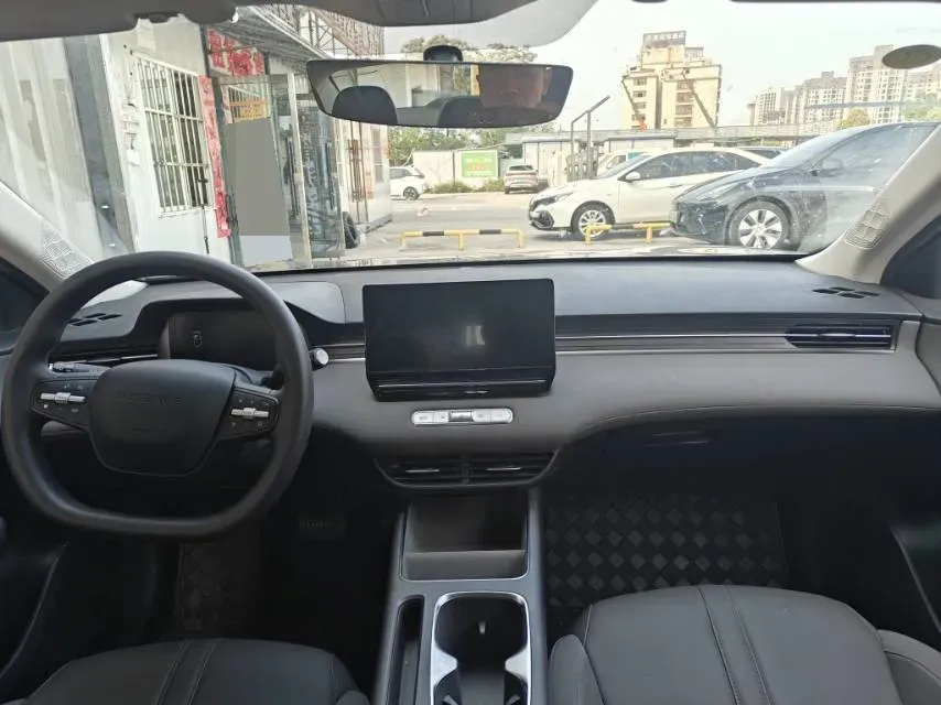 2025 Roewe D6 BEV,autocango,china used car exporter,china ev exporter,chinese used car exporter,chinese used ev exporter