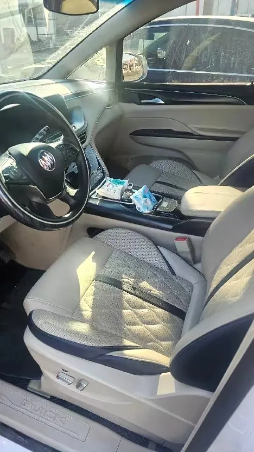 2022 Buick GL8 2.0T 237HP L4 9AT,autocango,china used car exporter,china ev exporter,chinese used car exporter,chinese used ev exporter