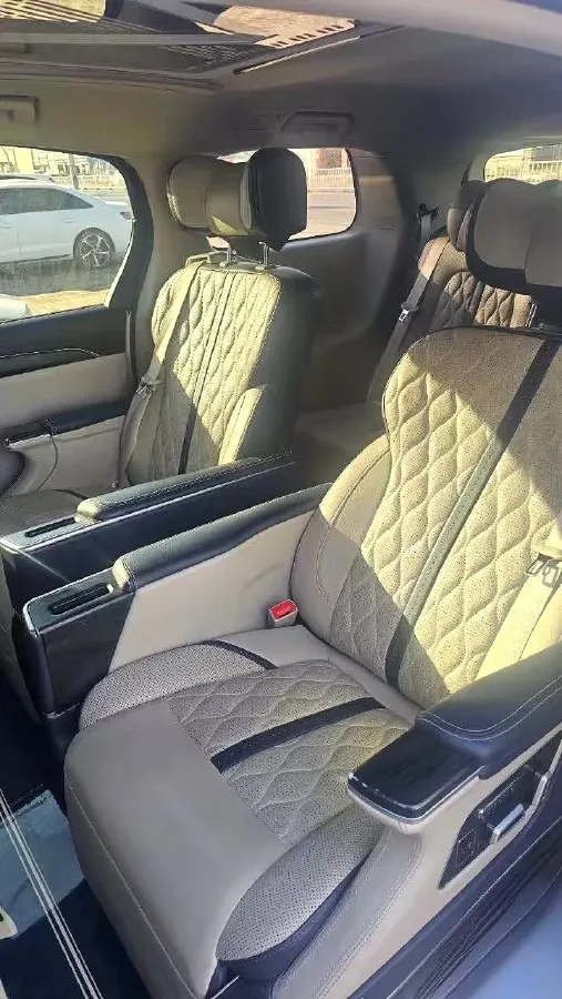 2022 Buick GL8 2.0T 237HP L4 9AT,autocango,china used car exporter,china ev exporter,chinese used car exporter,chinese used ev exporter