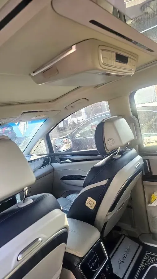 2022 Buick GL8 2.0T 237HP L4 9AT,autocango,china used car exporter,china ev exporter,chinese used car exporter,chinese used ev exporter