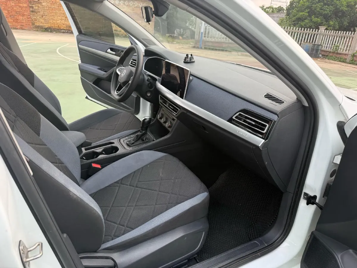 2023 Volkswagen Lavida 1.5L 113HP L4 6AT,autocango,china used car exporter,china ev exporter,chinese used car exporter,chinese used ev exporter