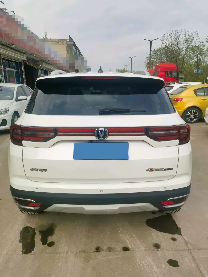 2019 ChangAn CS35 Plus 1.6L 128HP L4 5MT,autocango,china used car exporter,china ev exporter,chinese used car exporter,chinese used ev exporter