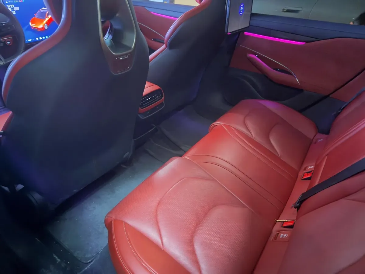 2024 MI SU7 BEV 94.3KWH,autocango,china used car exporter,china ev exporter,chinese used car exporter,chinese used ev exporter