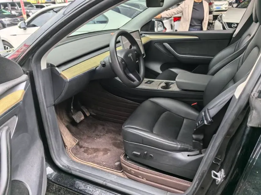 2022 Tesla Model Y BEV 60KWH,autocango,china used car exporter,china ev exporter,chinese used car exporter,chinese used ev exporter