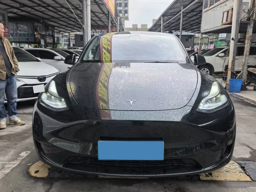 2022 Tesla Model Y BEV 60KWH,autocango,china used car exporter,china ev exporter,chinese used car exporter,chinese used ev exporter
