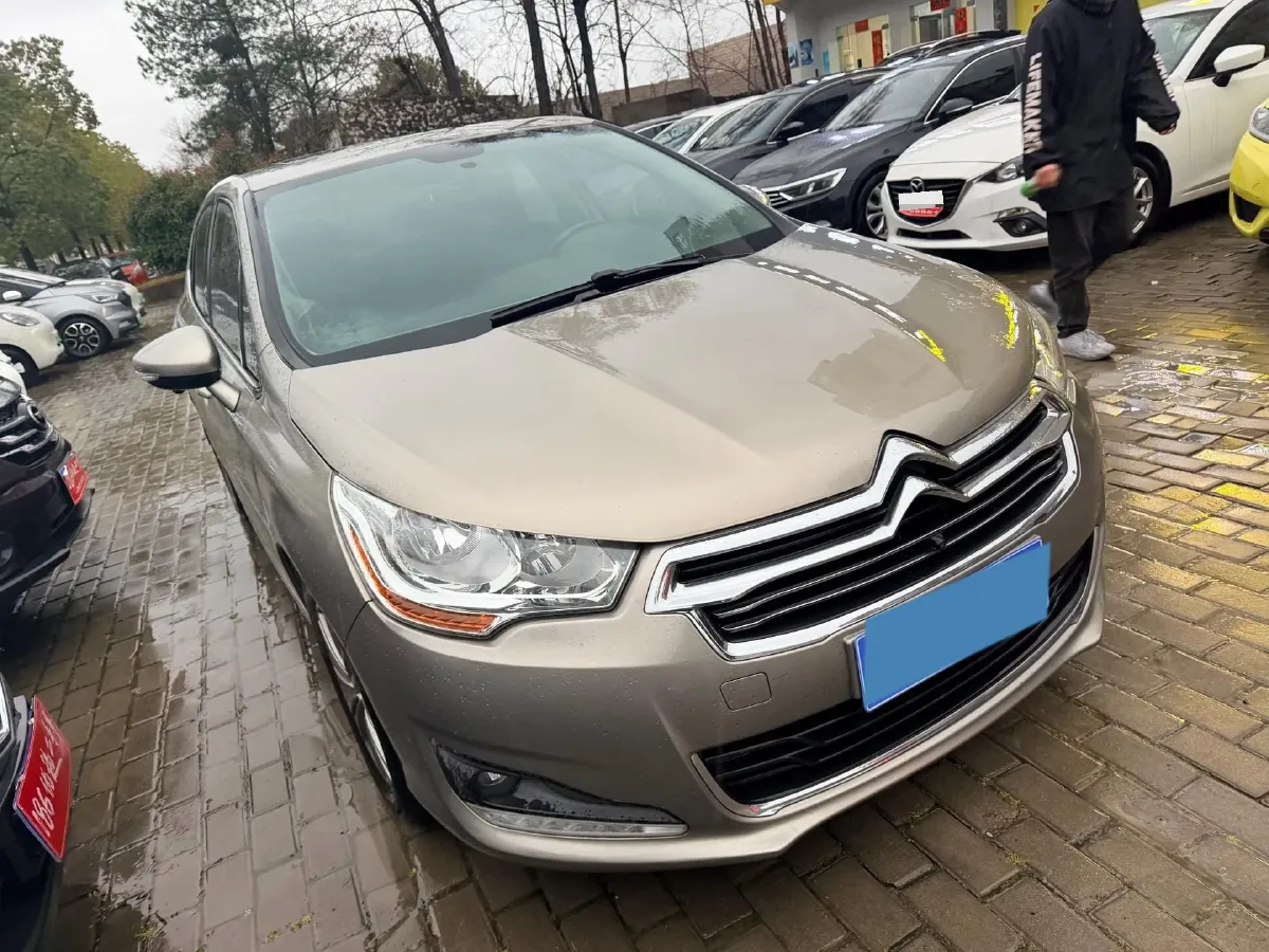 2015 Citroen C4L 1.2T 136HP L3 6AT,autocango,china used car exporter,china ev exporter,chinese used car exporter,chinese used ev exporter