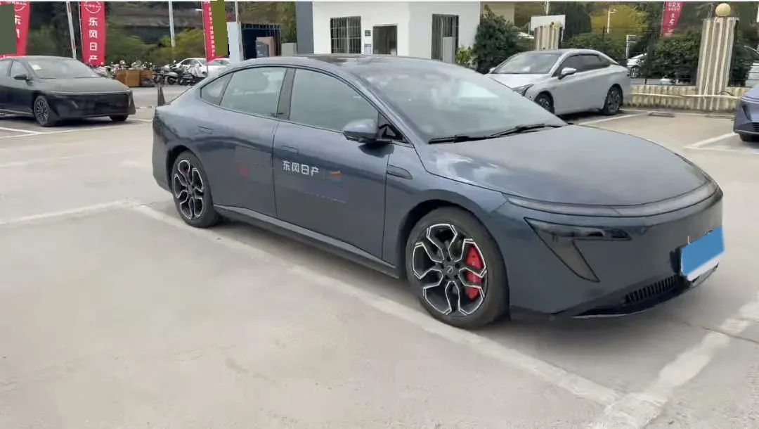 2025 Nissan N7 BEV 73KWH,autocango,china used car exporter,china ev exporter,chinese used car exporter,chinese used ev exporter